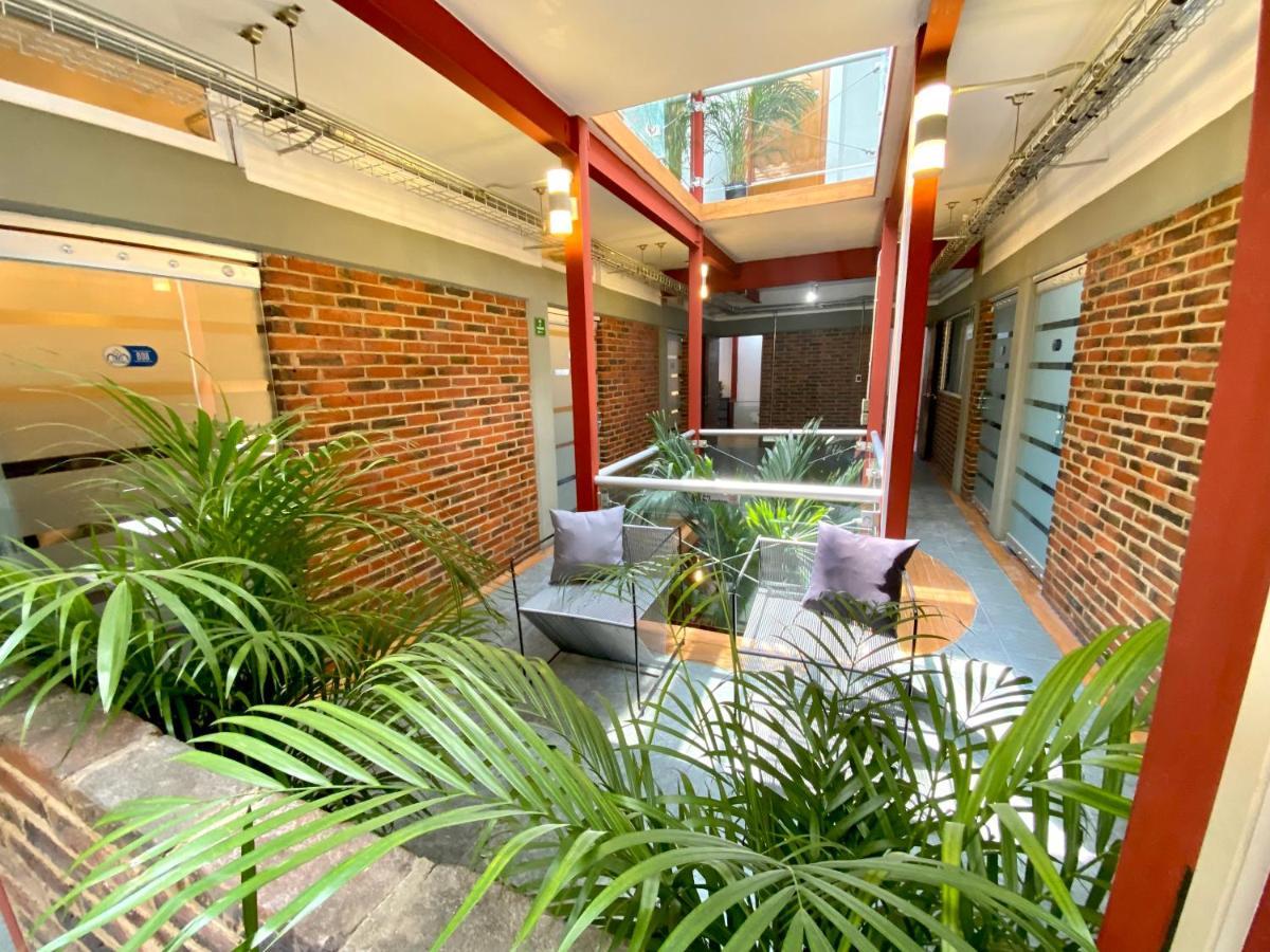 Roomies Hostel Reforma-El Angel Ciudad de México Exterior foto